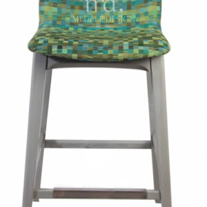 Tabouret en tissu avec finition passepoil